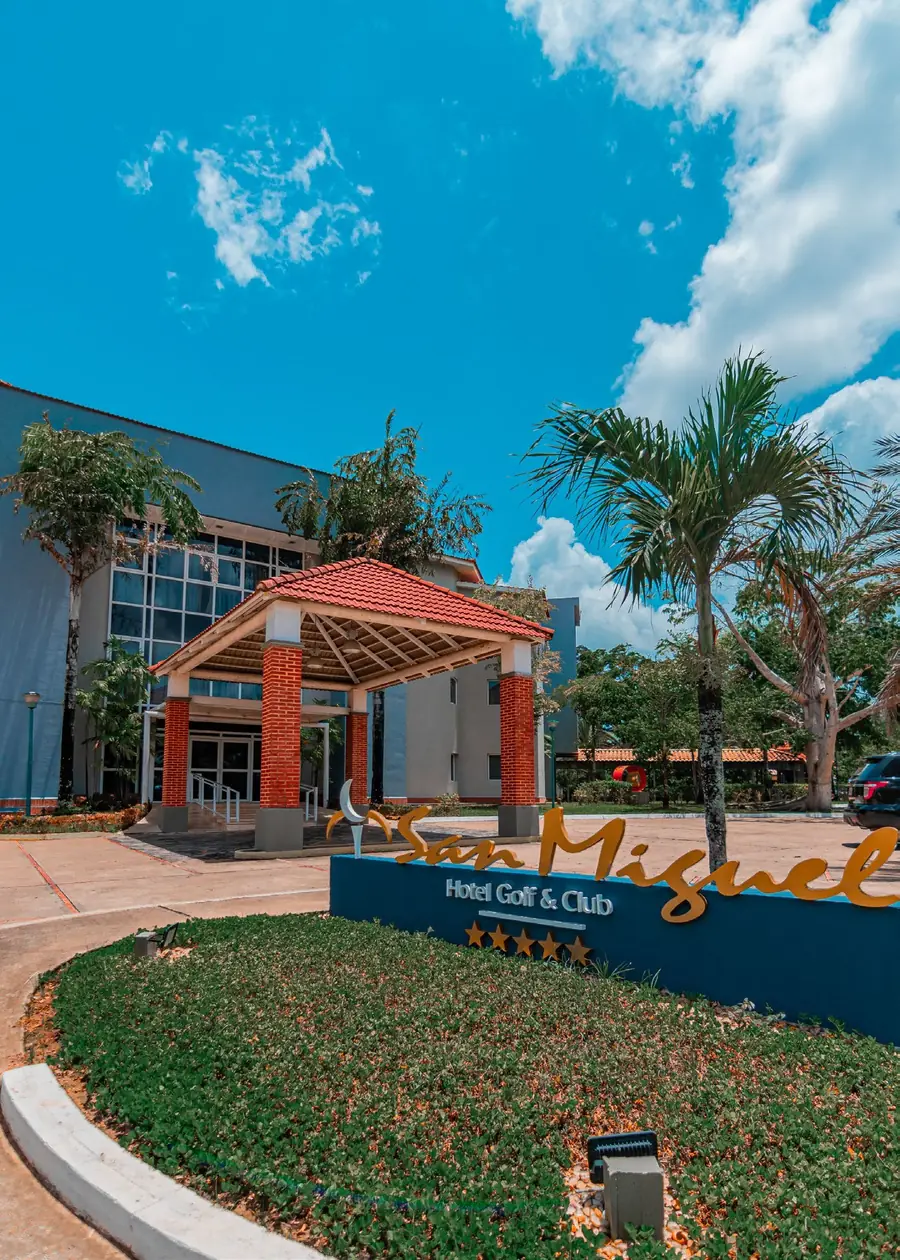 Entrada del hotel
